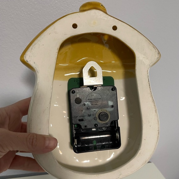 Adorable Vintage Sears Merry Mushroom Wall Clock - Brown and White - Picture 4 of 4